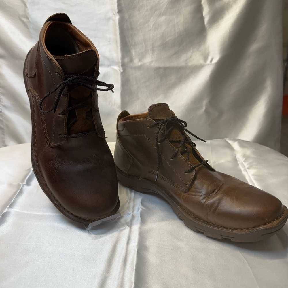 Workwear Style Men Boots Rocky Brand Dark Brown Leather Chukka Boots Rubber Sole